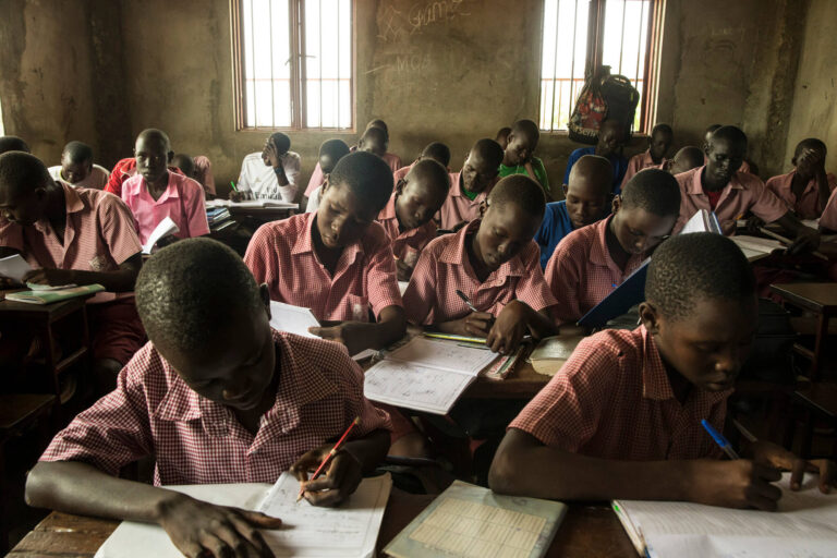 Lire la suite à propos de l’article Former les enseignants : Pour une éducation de qualité